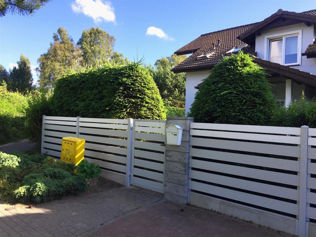 Szary Domek Apartamenty Ustka Kültér fotó