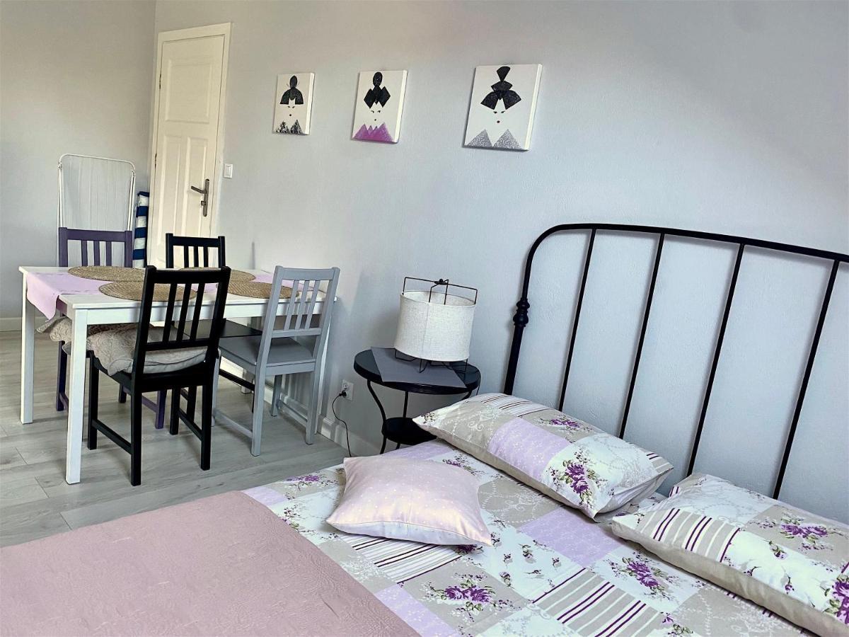 Szary Domek Apartamenty Ustka Kültér fotó